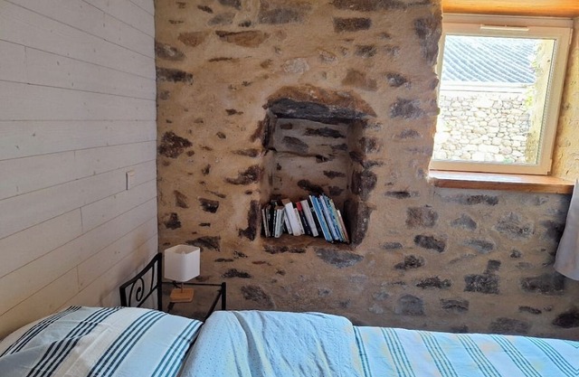 Fully renovated country house 4 paws welcome!