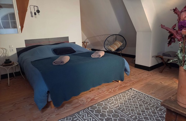 Blue room for 4 people at "Maison Silleron". Breakfast included. 5*