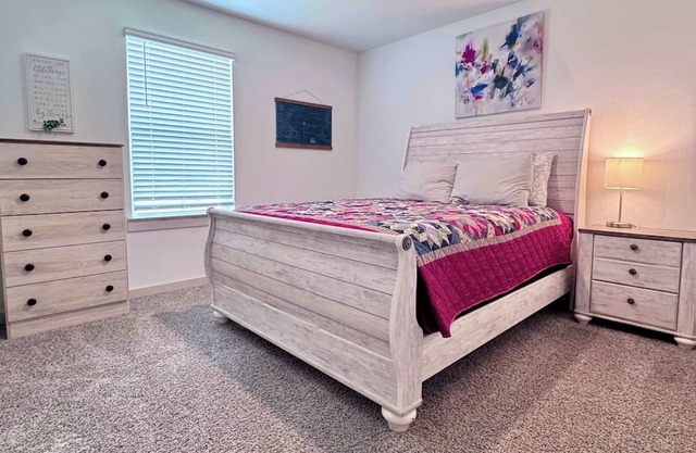 Newly built home! Spacious & Comfortable 4BR 2BA