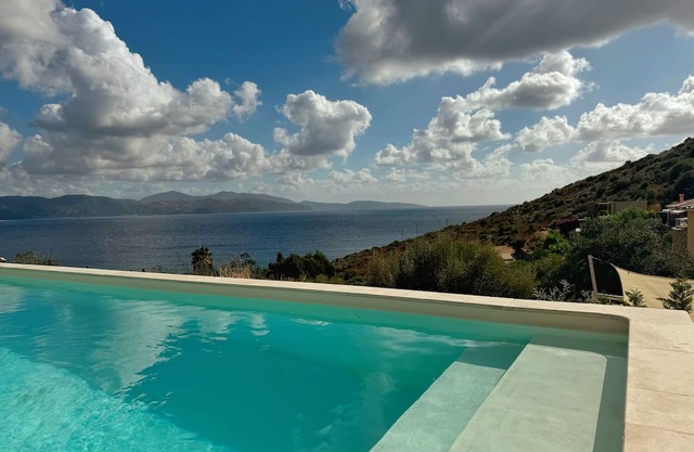 Villa Casa Bianca Sagone. Family home, private pool, sea view in South Corsica.
