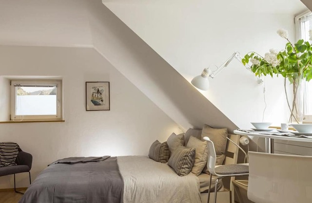 Studio 'Sommavilla - Small' with Mountain View and Wi-Fi