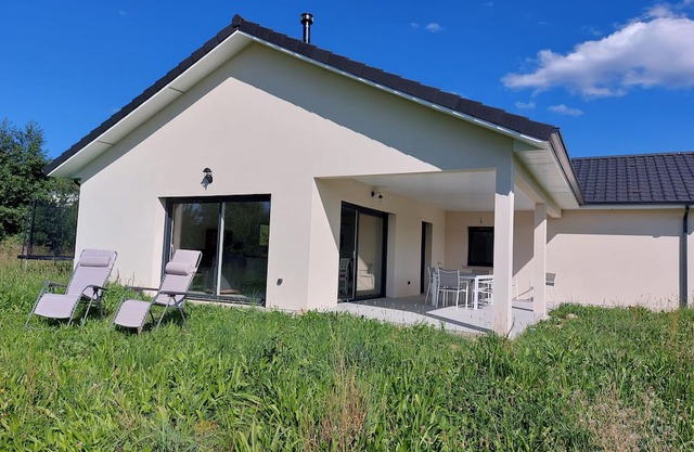 Elegant Vosges Getaway – Open-Plan Living & Nature