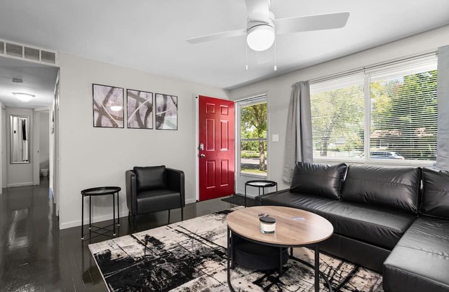 Updated & centrally located, 3-bedroom house with AC in charming Ann Arbor