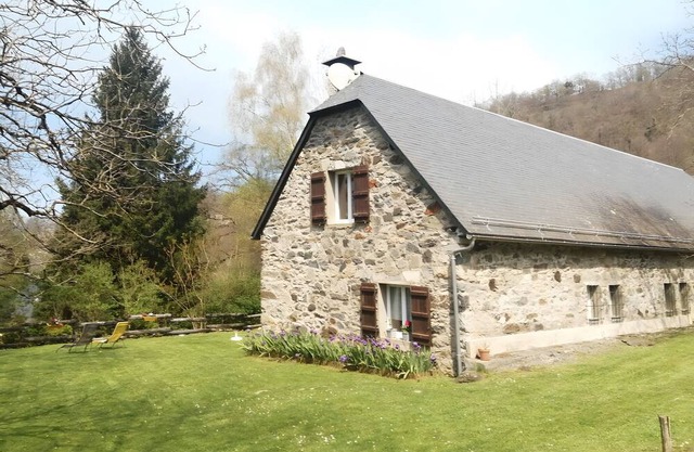 Holiday Home 'Baou' with Mountain View, Private Terrace and Wi-Fi