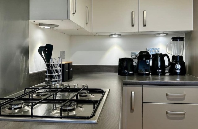City Centre 2BR with Lift Parking Xscape MKTheatre willan lake