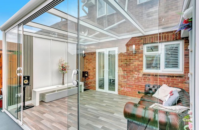 Aspen Close – 4-Bedroom Retreat with Spa, Sauna & Gym in Aylesbury