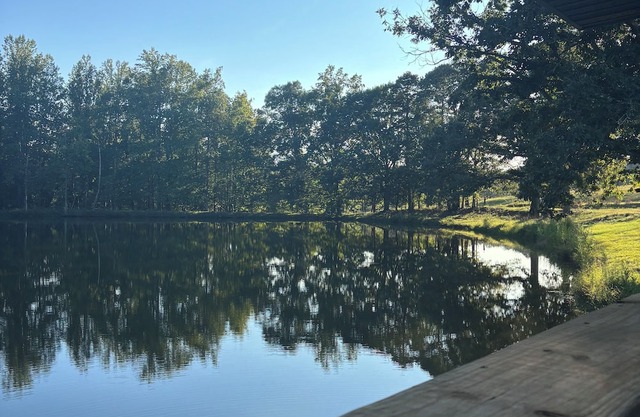 The Pond House – Peaceful Farm Retreat in Cleveland County, NC