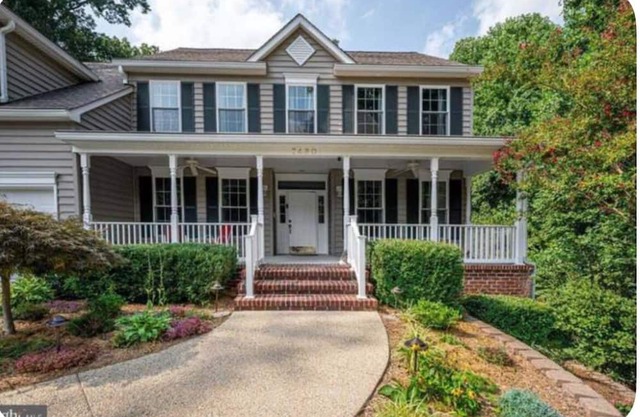 Secluded 5-bedroom house with Pool in Saint Leonard