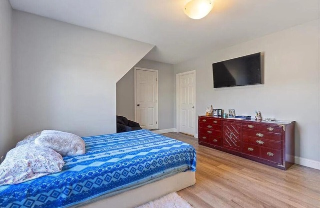 Serene & Charming 2BR Guest Apartment – Near Trails & Downtown Portland
