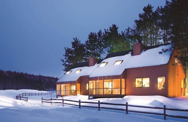 Family Adventure Getaway: 1BR Townhome at Christmas Mountain Village
