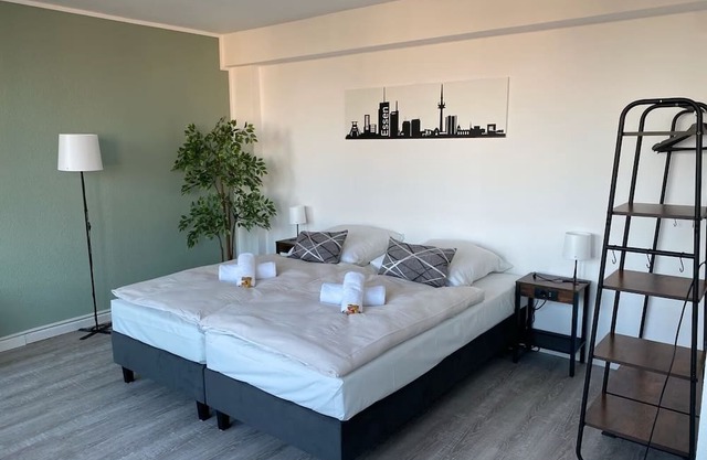 Modern city apartment in Essen with balcony