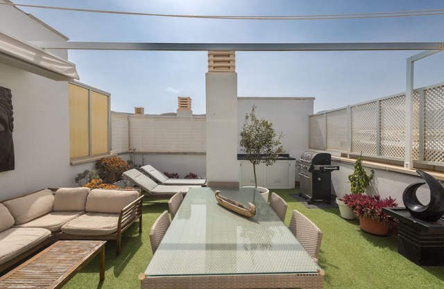 3BR Buddha Penthouse - Solarium & Pool