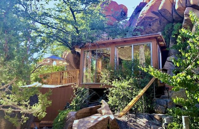 Rejuvenating Tree House Getaway with Pool Access in Prescott, Arizona