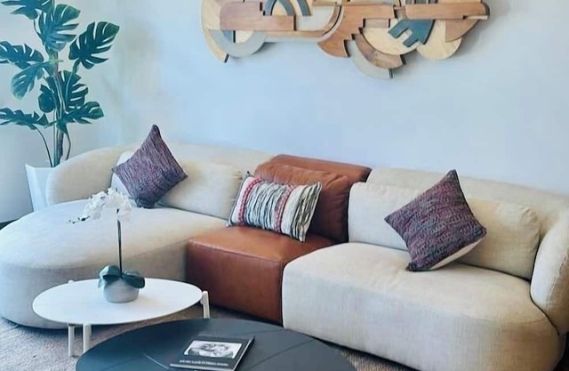 Brand New Elegant Apt. Retreat in Z.10 3 Bedroom