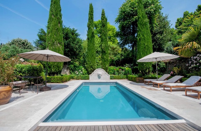 Villa Élégante - garden & heated pool