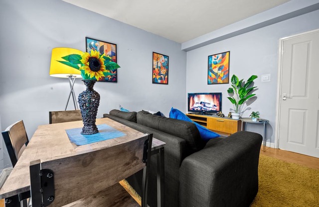 Bright 3Bed Flat Near Wandsworth Rail & King George Park