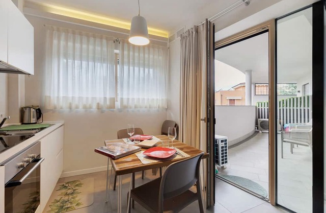 Apartment 'Green House 103' with Balcony, Wi-Fi and Air Conditioning