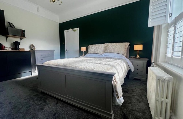 Willingham House - Fitzwilliam Suite