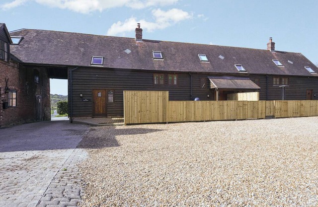 UK46578 - Drifthouse