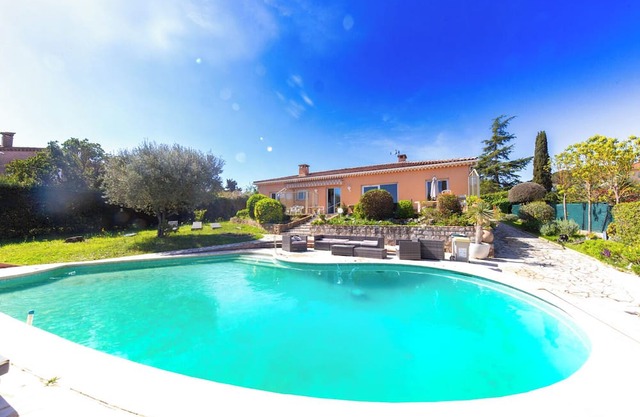 Vacances Ensoleillées Golf, Plages et Piscine