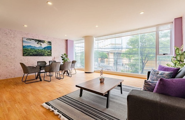 VH | Comfy Apt Polanco | Laundry Room + Gym | 45