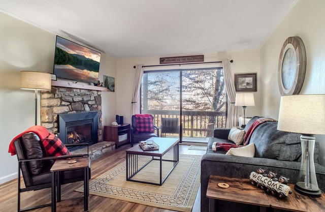 Walk to Slopes | Updated 2BR Retreat w/Fireplace & Pet-Friendly