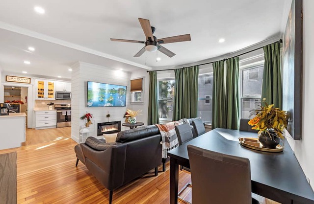 Luxurious 3BR Condo in Suburban Charm & Quick Access to Boston