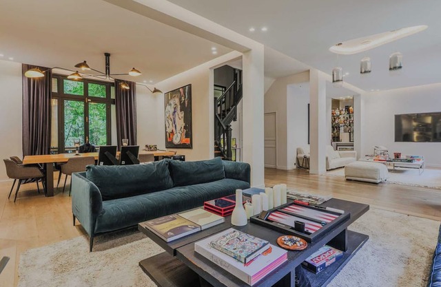 Mansion with swimming pool - 5BD/10P - Neuilly