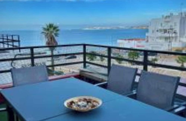 Apartment El manantial with sea view