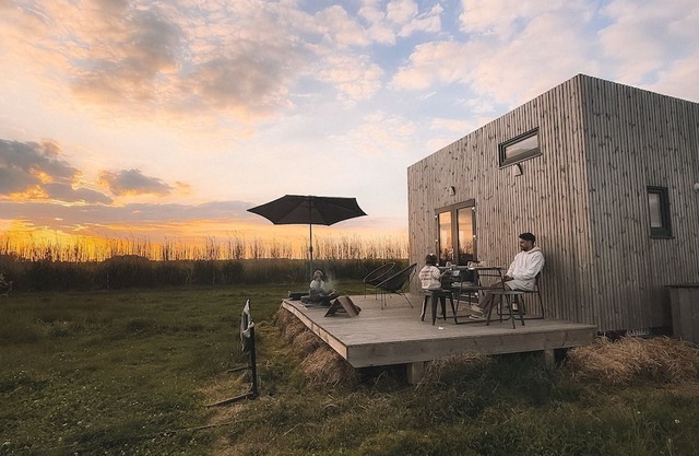 Tiny house in the heart of the countryside, 1 hour from Paris. An unusual experience guaranteed!