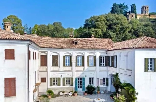 Romantic country estate in Piedmont near Turin/Milan like something out of a Hollywood movie