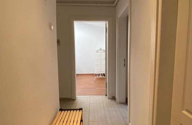 Charming 4-bedroom building with AC, WiFi in pleasant Istanbul