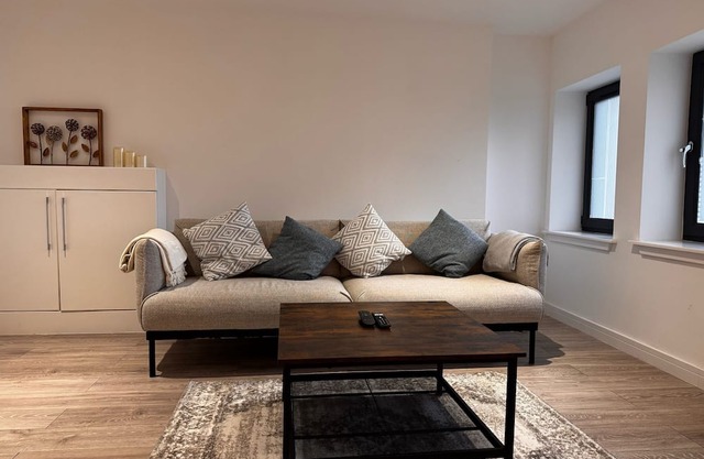 Ash Residence City CentrenA stunning warm and cozy city center apartment.