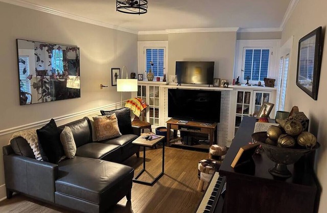 Cozy&Stylish Hip NCHAT Home~WLK 2 FrazierAve&More!