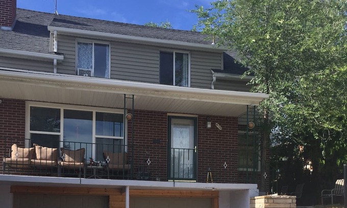 Lower Avenues Apartment | Gorgeous Downtown Avenues Apartment