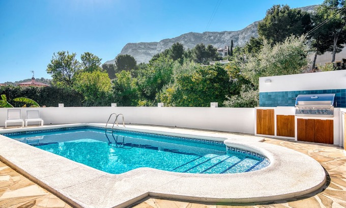 Denia Villa | Villa "Casa Joya" with Sea View, Pool & Wi-Fi