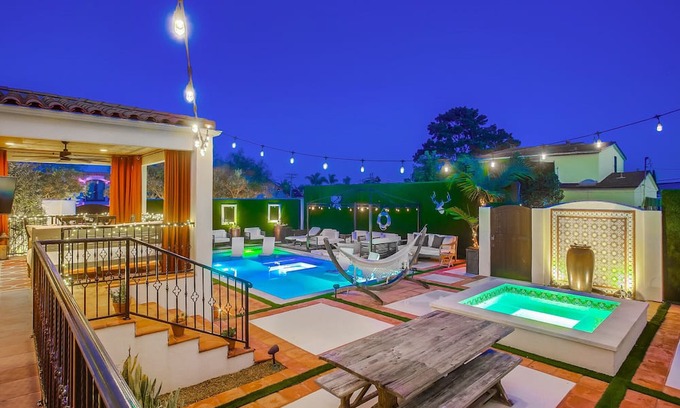 Loma Portal House | Luxury Pool Villa in Point Loma