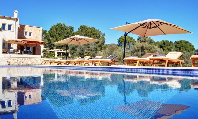 Portocolom Villa | Exclusive peaceful oasis in the east of Mallorca