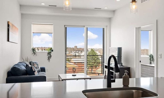 West Colfax Apartment | Brand New 1BR Near Sloans Lake