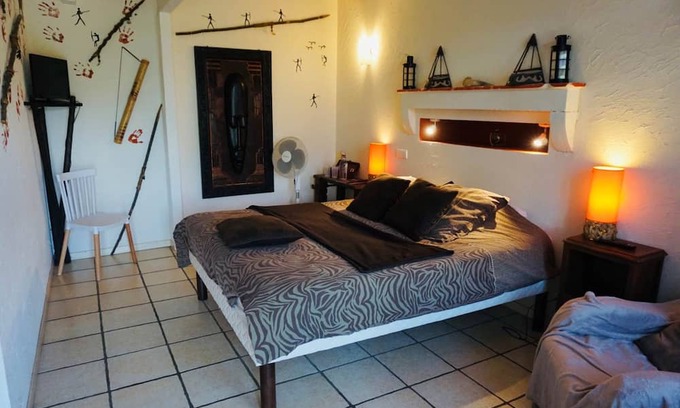 Messey-sur-Grosne Other | Warriors Room - Adapted to PRM