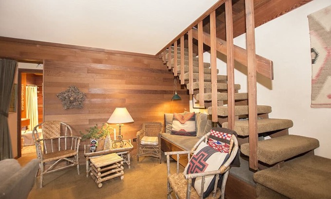 Carnelian Bay House | Rockwood: Cute & Unique North Shore Cabin