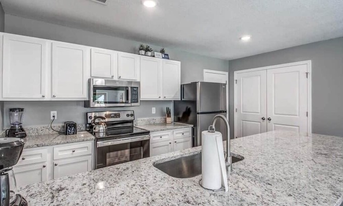 Berclair House | Given Grace Dreamhouse