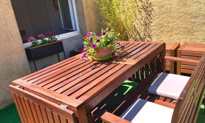 Cite Apartment | Central Narbonne with Rooftop Terrace