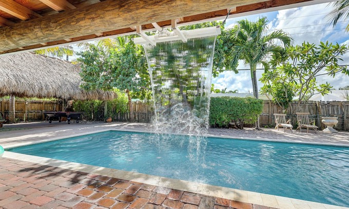 Deerfield Beach Cottage | 3 Mi to Deerfield Beach! Home w/Poolside Oasis!