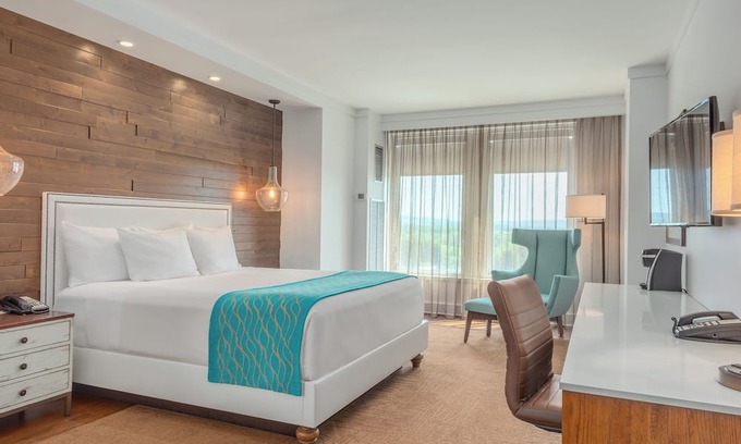 Verona Hotel | The Tower at Turning Stone Resort Casino