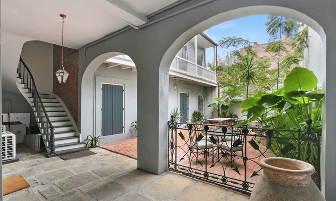 French Quarter House | Newly Renovated-Creole Townhome - 3 Bedrooms, 3 Baths with Balcony