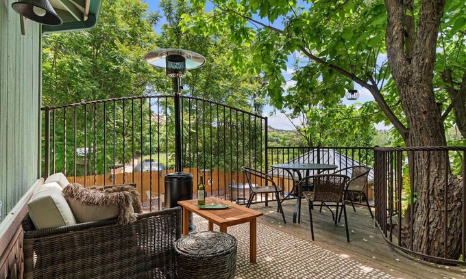 Cornville House | The Tree House Pool & Spa + Oak Creek Access