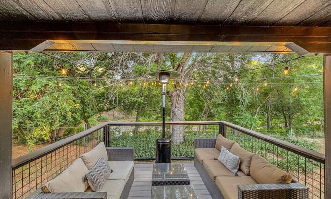 Cornville House | The Creek House Pool & Spa + Oak Creek Access