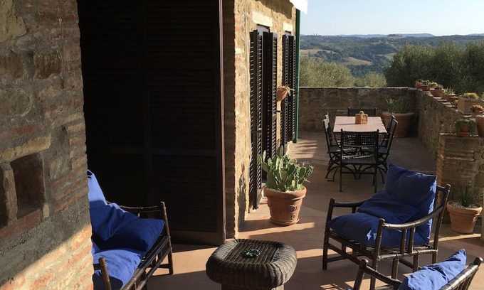 Citta della Pieve Villa | Exclusive Umbrian Farmhouse with Magnificent Estate and Private Pool
