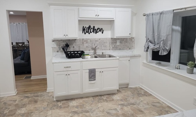 Charlotte Apartment | Quiet, Beachside Modern 2-bedroom with WiFi and AC in charming Rochester